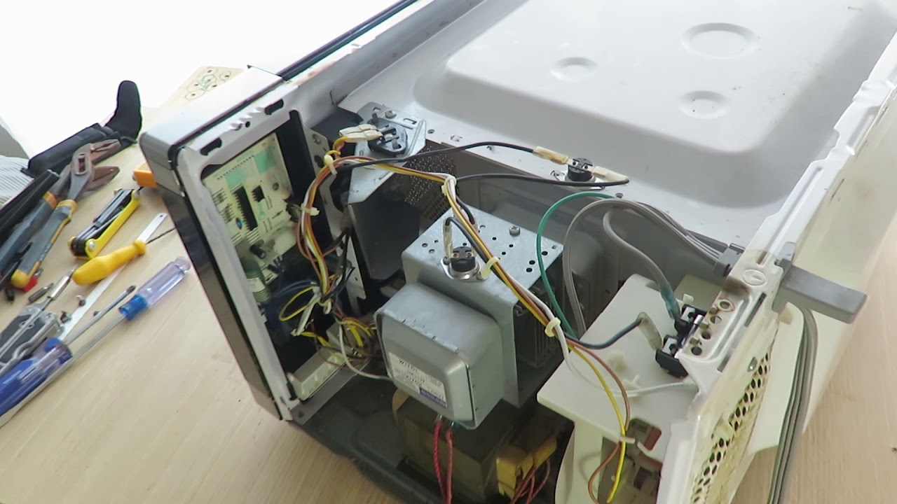 Cómo comprobar resistencias de horno con multímetro para detectar averías