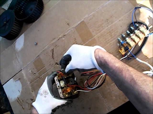 Cómo limpiar los sensores visibles de la nevera para evitar fallos en su funcionamiento